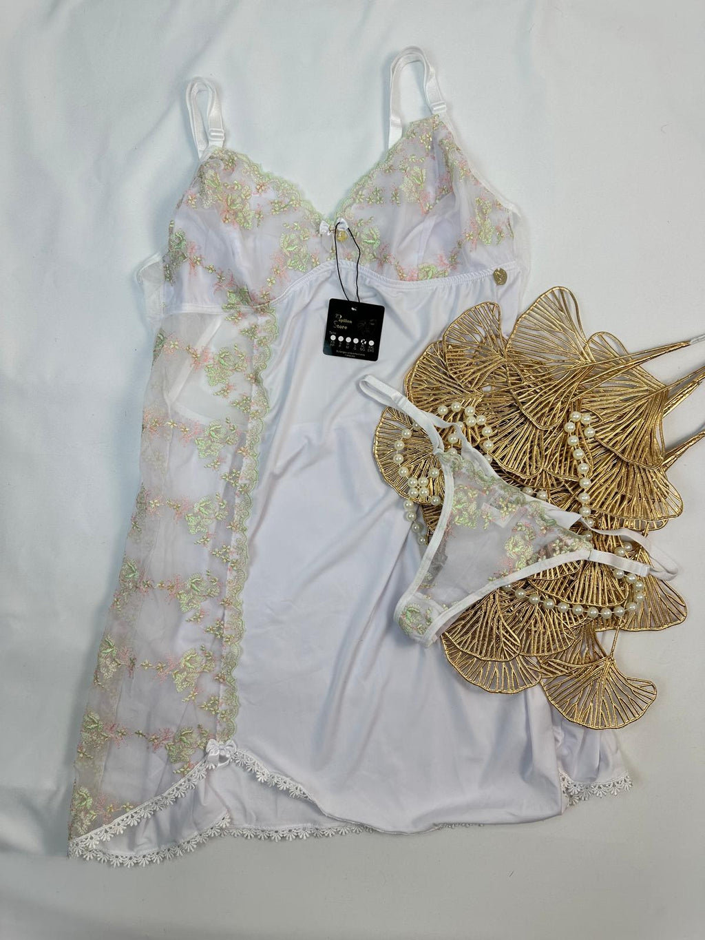 Nuisette fleur de lys